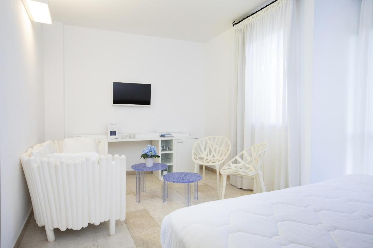 Tirreno Resort 卡拉·利贝罗托 外观 照片