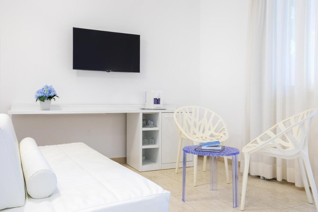 Tirreno Resort 卡拉·利贝罗托 外观 照片